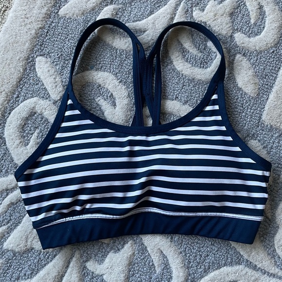 Jockey sports bra. - Picture 1 of 2